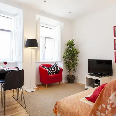 Graca Terrace Apartment | Rentexperience * Lisbon