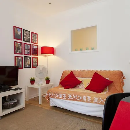 Graca Terrace Apartment | Rentexperience Apartment